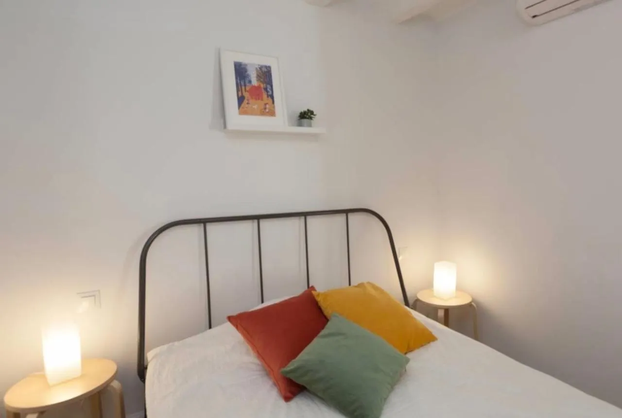 Modern Apartments Ramblas location